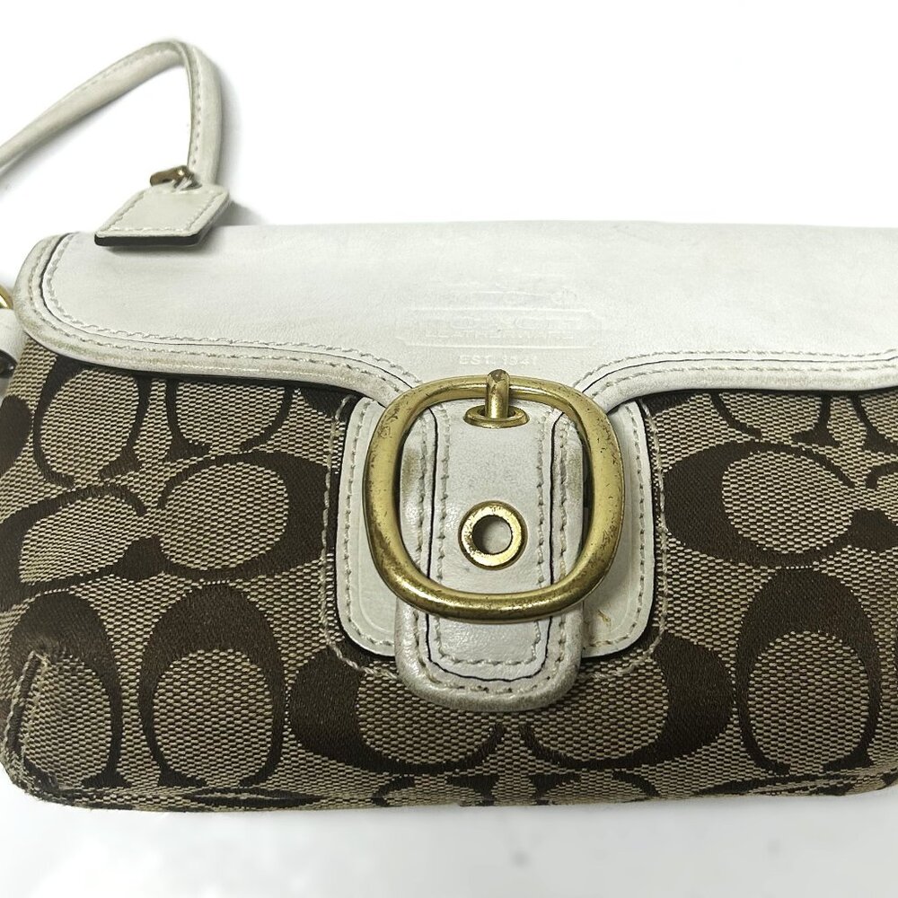 COACH wristlet/clutch - Picture 5 of 9